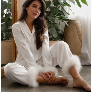 Nordstrom Feather Trim Satin Pajamas Bridal Get Ready Wedding Size Small